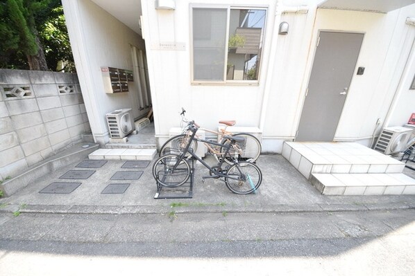 ジェネシスAの物件内観写真